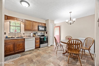 kitchen to deck