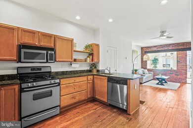 131 N Lakewood Ave, Baltimore, MD 21224 - photo 5