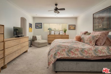 1221 N Kings Rd unit 104, West Hollywood, CA 90069 - photo 6