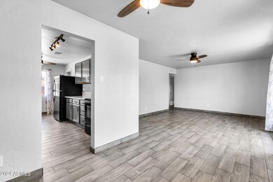 1317 E Vine Ave-6