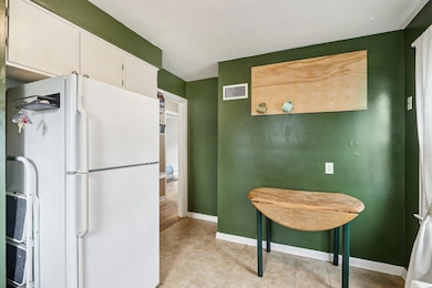 13-web-or-mls-N 89th St-S0711-013