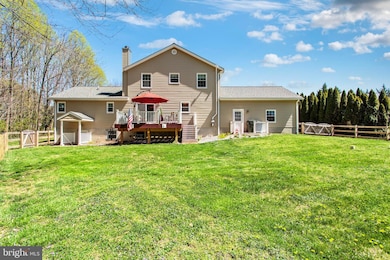 5800 Formosa Dr, Sykesville, MD 21784 - photo 4