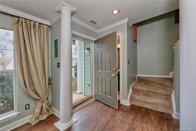 Foyer.