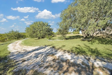 1091 Alta Vista Rd, Spicewood, TX 78669 - photo 4