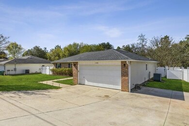 01_1319JefferyscotDr_2001_FlexMLS800x600