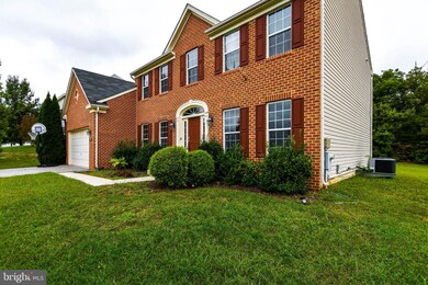 10902 Sir Joshua Dr, Clinton, MD 20735 - photo 2