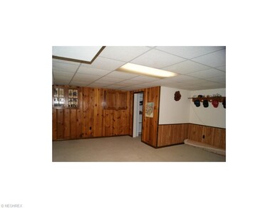 193 Taylor Rd, Barberton, OH 44203 - photo 5