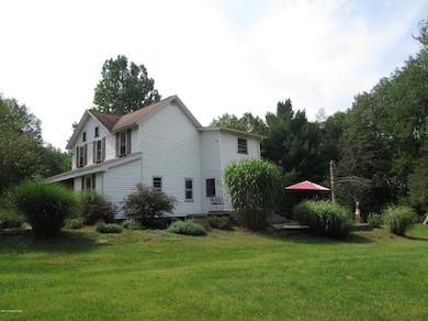 1204 Upper Seese Hill Rd, Canadensis, PA 18325 - photo 3