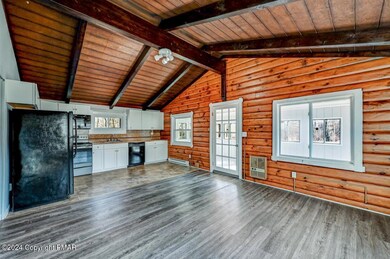 394 Cedar Dr 09 Large
