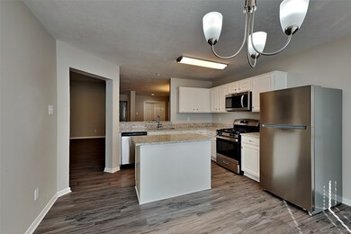 6823 Woodland Oaks, Magnolia, TX 77354 - photo 4