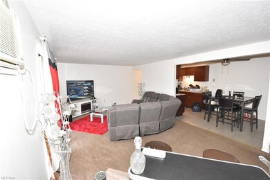 5374 Lee Rd unit 302, Maple Heights, OH 44137 - photo 6