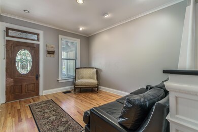 373 W Hubbard Ave, Columbus, OH 43215 - photo 5