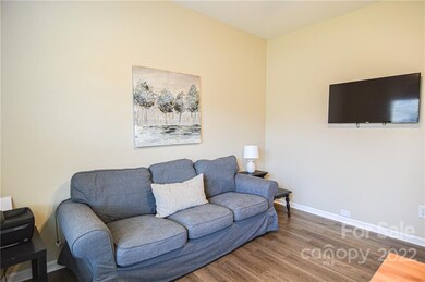 1617 Beleek Ridge Ln, Clover, SC 29710 - photo 7