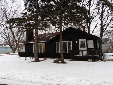 119 Oakleaf Rd, Lake In the Hills, IL 60156 - photo 6