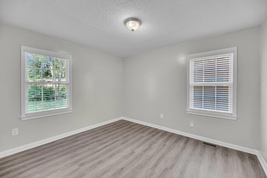 20250826165227780625000000-o