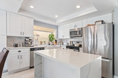 16210 Hidden Cove Dr, Riverside, CA 92503 - photo 2