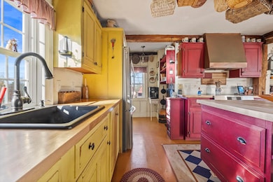 392 High St, Candia, NH 03034 - photo 7