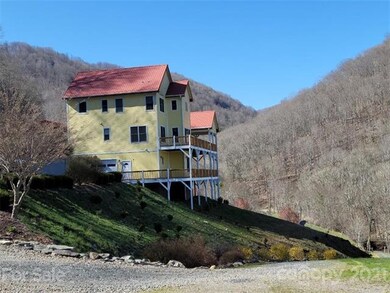 1965 Lickskillet Rd, Burnsville, NC 28714 - photo 6