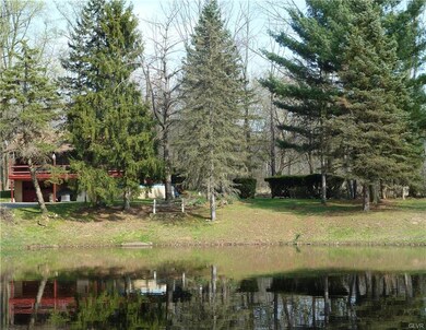 826 S Oaks Rd, Bath, PA 18014 - photo 3