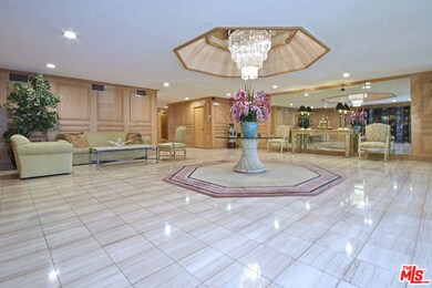 339 N Palm Dr unit 404, Beverly Hills, CA 90210 - photo 3