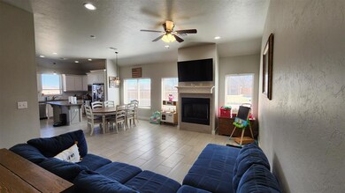 201 NW Granite Ave, Cache, OK 73527 - photo 3