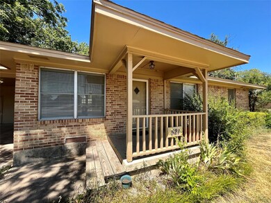 521 W Ash St, Celina, TX 75009 - photo 2