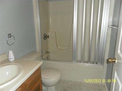 4 Meadowbrook Ct, Oxford, MA 01540 - photo 6