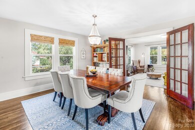 401 N Oakland Ave, Statesville, NC 28677 - photo 4