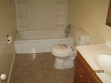 Full Bath. Unit 1