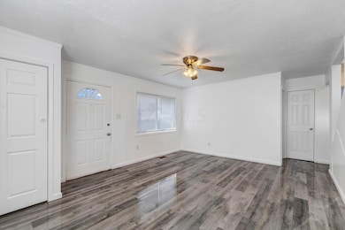 974 Colgate Rd, Columbus, OH 43213 - photo 6