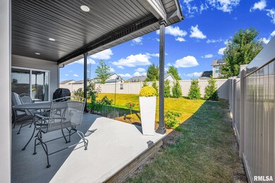 2404 Boulder Dr, Normal, IL 61761 - photo 7