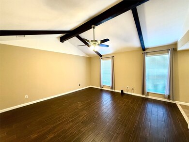 10511 Saber Ct, Houston, TX 77038 - photo 7