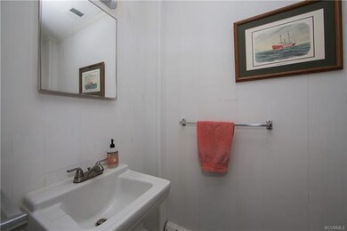 8252 Barningham Rd, Richmond, VA 23235 - photo 6