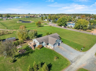 725 Plisch St, Athens, WI 54411 - photo 2