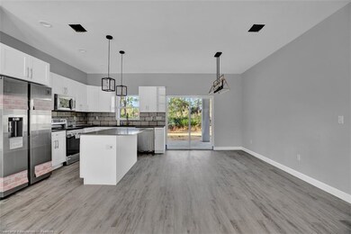 6943 Mexican Hat Dr, Sebring, FL 33872 - photo 3