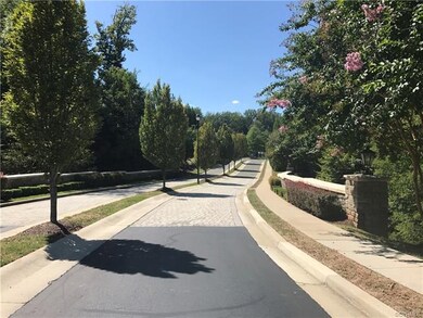 This stunning entry leads you into this fantastic 