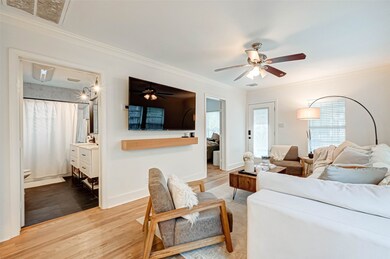 602 Vincent St, Houston, TX 77009 - photo 6