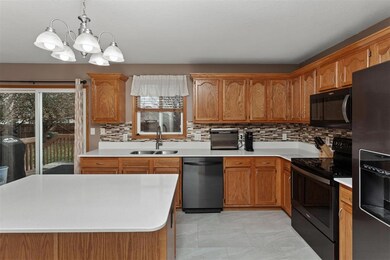 1003 10th Ave SE, Altoona, IA 50009 - photo 6