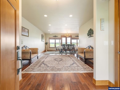 19601 Boones Ferry Rd NE, Hubbard, OR 97032 - photo 5