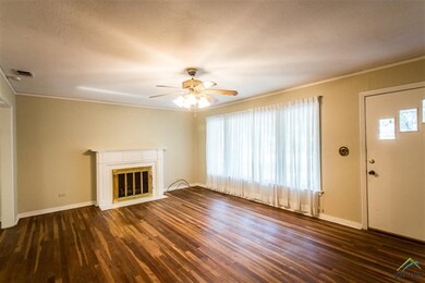 2109 S Sneed Ave, Tyler, TX 75701 - photo 5