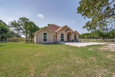 1084 NE County Road 0070, Corsicana, TX 75109 - photo 2