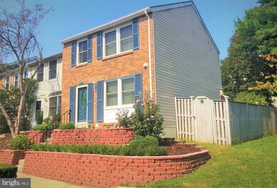 19038 Partridge Wood Dr, Germantown, MD 20874 - photo 2