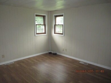 1633 W 20th St, Anderson, IN 46016 - photo 7