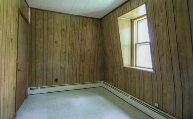 6 Main House Bedroom