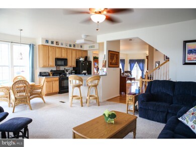 86 N Savanna Dr, Pottstown, PA 19465 - photo 7