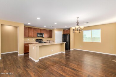 1547 E. Hummingbird Wy