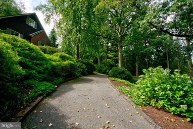 473 Mount Penn Rd, Reading, PA 19607 - photo 3