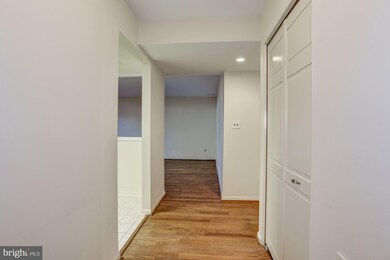 1 Mullingar Ct unit 101, Lutherville Timonium, MD 21093 - photo 2