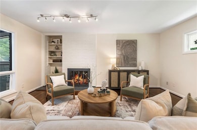 3764 Ensign Dr, Atlanta, GA 30341 - photo 5