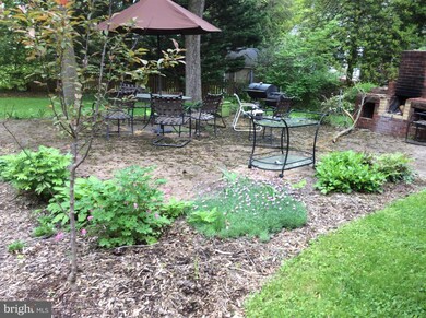 8912 Montgomery Ave, Chevy Chase, MD 20815 - photo 2